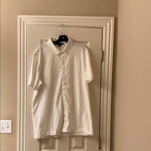 White Casual Button Down Shirt with Textured Fabric, New no tags, Large